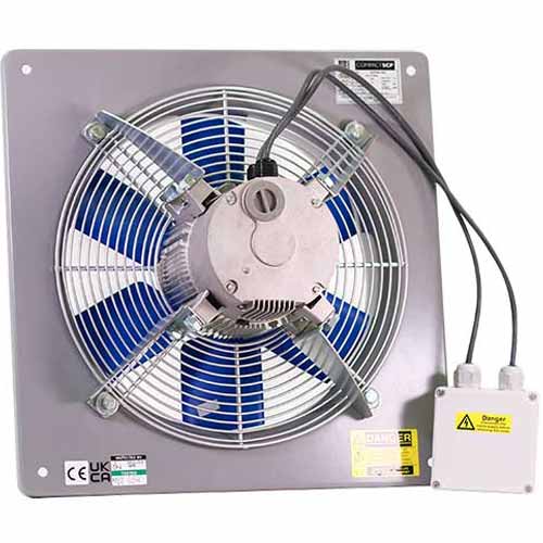 Elta SCP250/1EC compact 250mm axial fan with single-phase EC motor, designed for efficient airflow and ventilation.