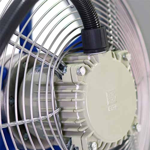 Elta SCP315/4-1AC compact plate axial fan with 315mm diameter, single-phase AC motor, used for ventilation or cooling.
