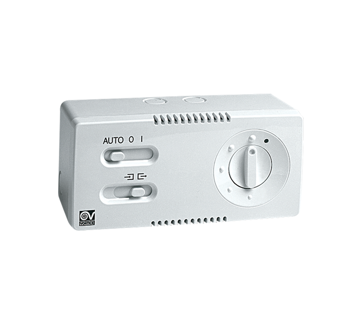 Vortice CR5 5-speed reversible fan controller for HVAC systems, shown in its packaging with control knobs and display.